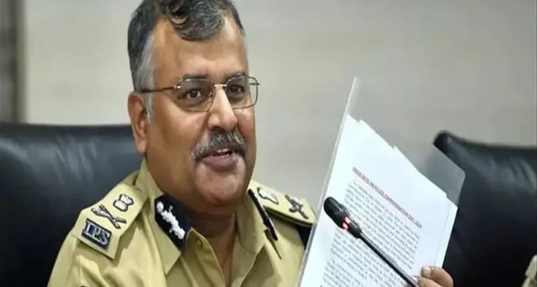 హైదరాబాద్‌లో పాకిస్తానీయులపై పోలీసుల నిఘా ….