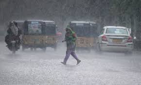 Rain Alert: తెలుగు రాష్ట్రాలకు భారీ వర్షాలు.. రైతన్నా నీ పంట జర పైలం! Rain Alert: తెలుగు రాష్ట్రాలకు భారీ వర్షాలు.. రైతన్నా నీ పంట జర పైలం!