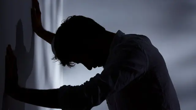 తూ.గో గైట్ కాలేజీలో విద్యార్థిని ఆత్మహత్య……