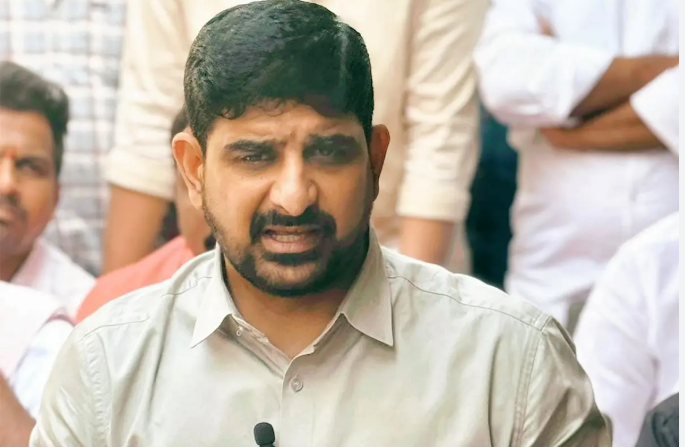 ఎమ్మెల్యే కౌశిక్ రెడ్డి అరెస్ట్..! బెదిరింపుల కేసుతో హన్మకొండ తరలింపు.