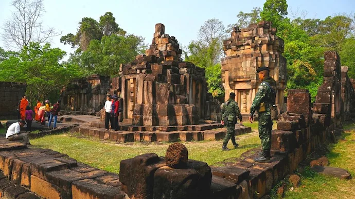 థాయ్‌లాండ్‌, కాంబోడియా మధ్య ఘర్షణ: హిందూ ఆలయాల కోసం యుద్ధం ప్రారంభం!