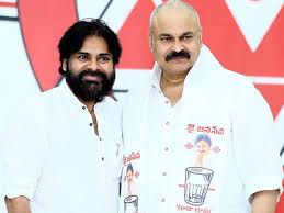 నాగబాబు పవన్ కల్యాణ్ కలసి: ఎమ్మెల్సీకి దిశానిర్దేశం