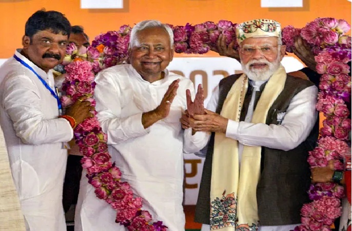 బీహార్ కొత్త సీఎం ఎవరు? మోదీ ప్లాన్ – నితీశ్ భవితవ్యం. బీహార్ కొత్త సీఎం ఎవరు? మోదీ ప్లాన్ – నితీశ్ భవితవ్యం.