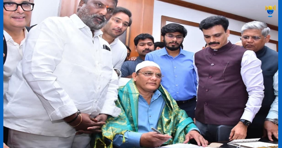‘ఫైళ్లు రావా?’ మంత్రి అజారుద్దీన్ అసహనం – శాఖలో పనిలేదా? ‘ఫైళ్లు రావా?’ మంత్రి అజారుద్దీన్ అసహనం – శాఖలో పనిలేదా?