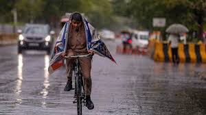 ఏపీకి భారీ వర్షాల హెచ్చరిక.. 14 జిల్లాలకు ఆరెంజ్ అలర్ట్ జారీ!
