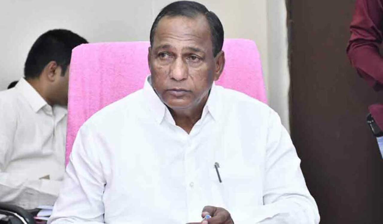 బీఆర్ఎస్కు మల్లారెడ్డి గుడ్బై?.. సీఎం సభతో రాజకీయాల్లో కొత్త చర్చ బీఆర్ఎస్కు మల్లారెడ్డి గుడ్బై?.. సీఎం సభతో రాజకీయాల్లో కొత్త చర్చ