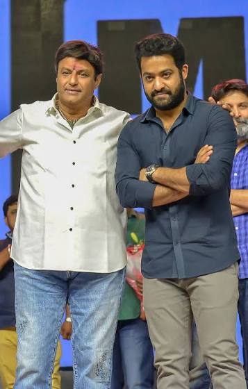 ఎన్టీఆర్ రాజకీయ ఎంట్రీపై బాలయ్య ఆసక్తికర వ్యాఖ్యలు.. నటుడిగా గొప్ప భవిష్యత్ ఉందన్న బాలకృష్ణ