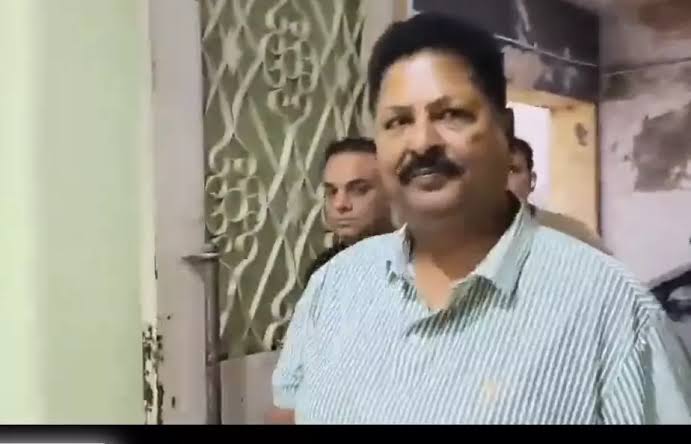 కారుమూరి నాగేశ్వరరావు ఈడీ కస్టడీ.. రెండు రోజులు విచారణ కారుమూరి నాగేశ్వరరావు ఈడీ కస్టడీ.. రెండు రోజులు విచారణ