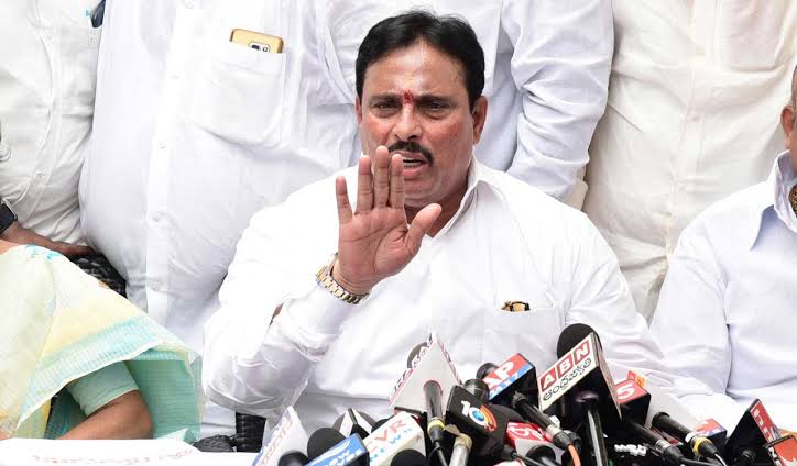 ఖైరతాబాద్‌ స్థానం ఖాళీ.. దానం నాగేందర్‌పై అనర్హత తర్వాత గెజిట్ నోటిఫికేషన్