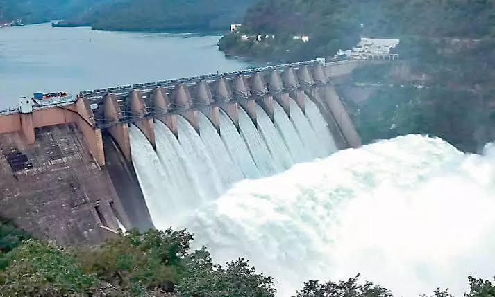 శ్రీశైలంలో నీటి నిల్వ 89.29 టీఎంసీలకు తగ్గింది.. ఇన్‌ఫ్లో నిల్!